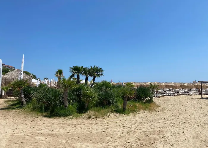 Horizon 1 'a' Апартамент *