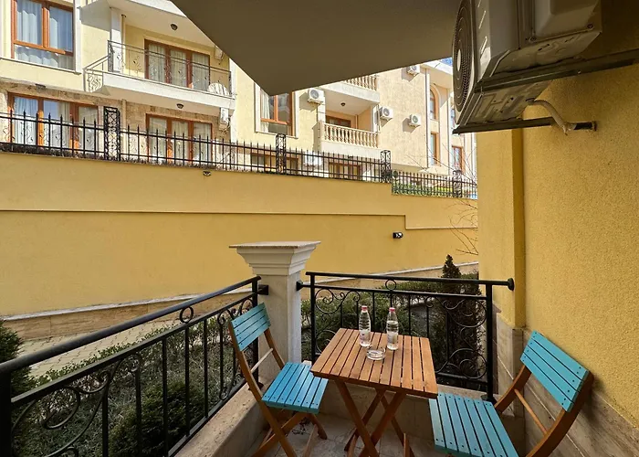 Horizon 1 'a' Апартамент *